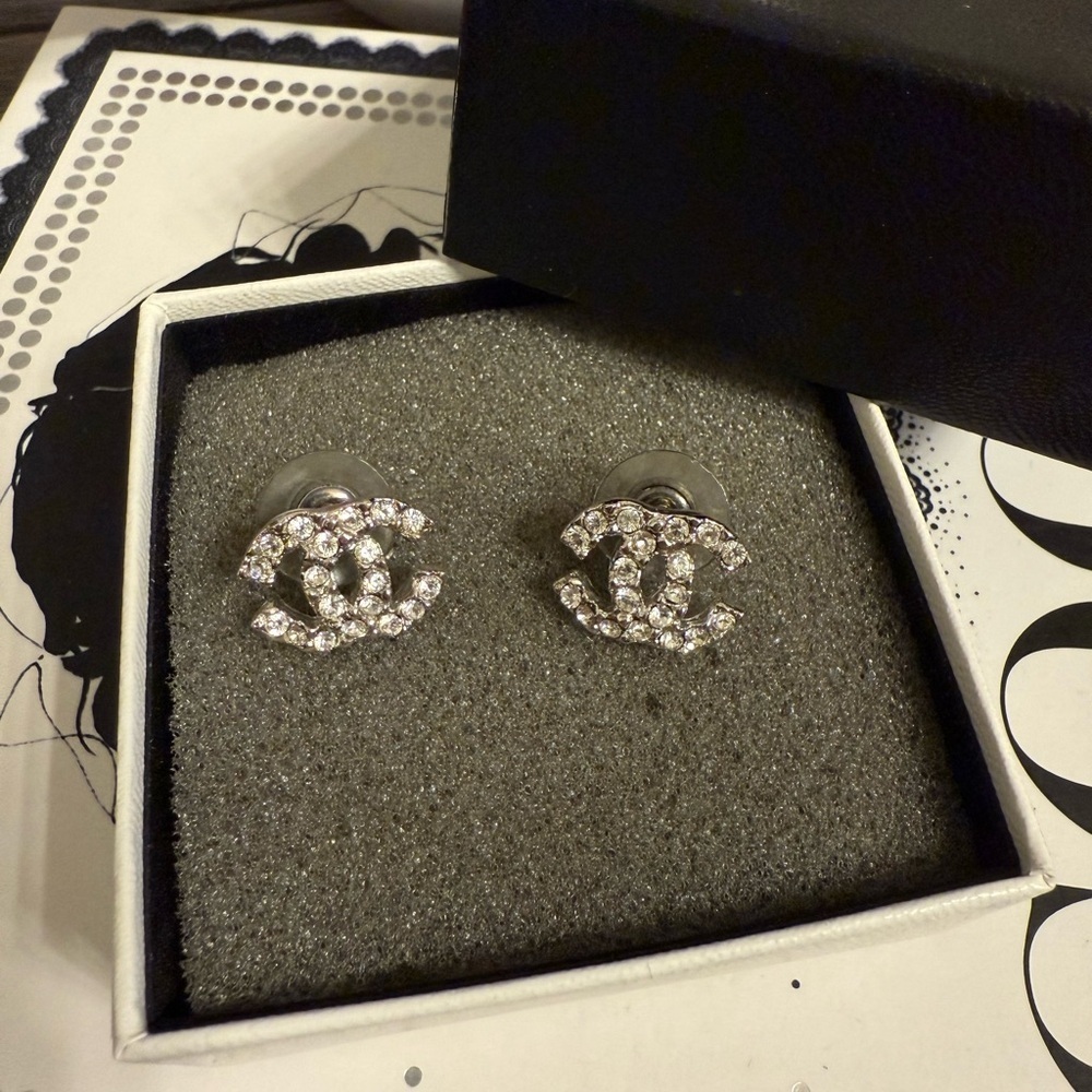 CHANEL Silver Crystal CC Stud Earrings - Picture 2 of 10